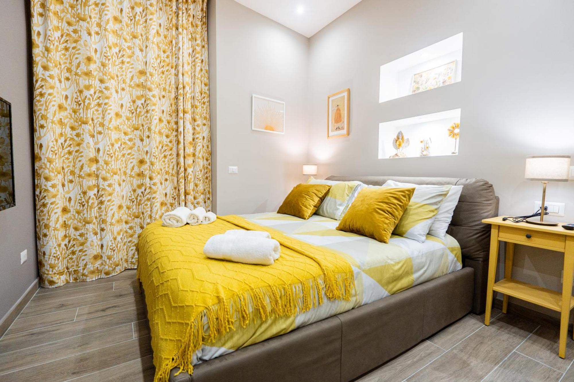 La Casa Di Bianca - Modern Suites Near Plebiscito 나폴리 외부 사진
