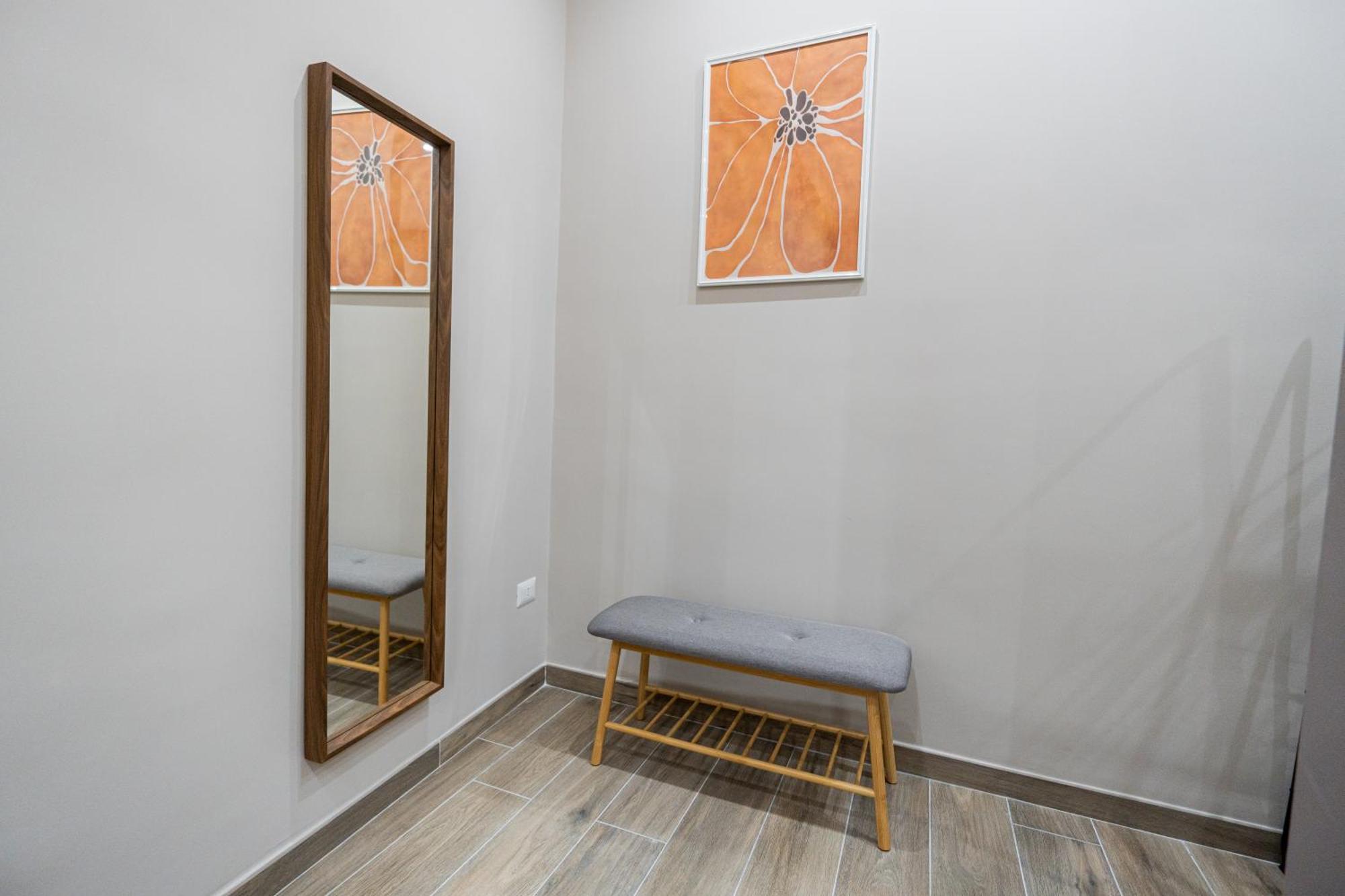 La Casa Di Bianca - Modern Suites Near Plebiscito 나폴리 외부 사진